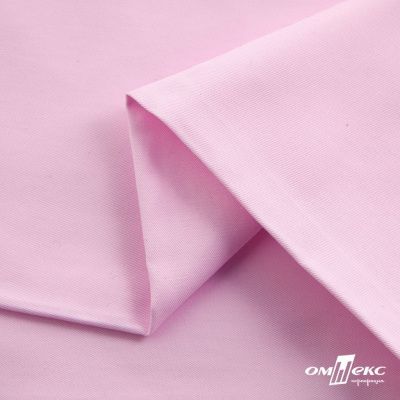 Ткань сорочечная Альто, 115 г/м2, 58% пэ,42% хл, окрашенный, шир.150 см, цв. 2-розовый (арт.101) - купить в Нальчике. Цена 306.69 руб.